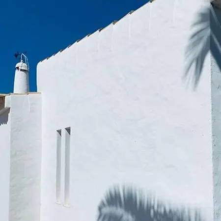 Casa Do Algarve 4 Bedroom Near Hébergement de vacances