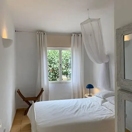 Casa Do Algarve 4 Bedroom Near Сasa de vacaciones Carvoeiro (Lagoa)